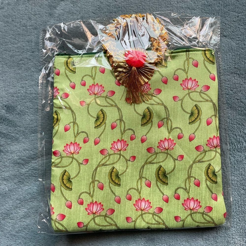 NWT Pichwai print Indian colorful gift bag/ wallet/ bag/purse/potli - Picture 13 of 14